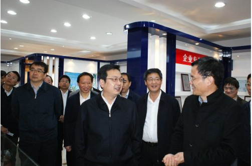 On the morning of April 21, Zhang Guohua, Deputy Secretary of the Municipal Party Committee and Mayor, and his party came to our company to investigate and research the scientific and technological innovation work.